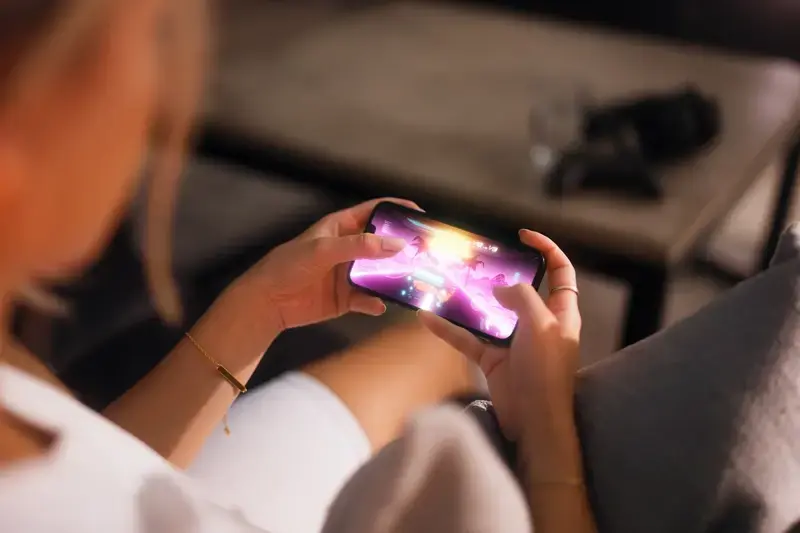 how-do-you-make-money-from-free-mobile-games