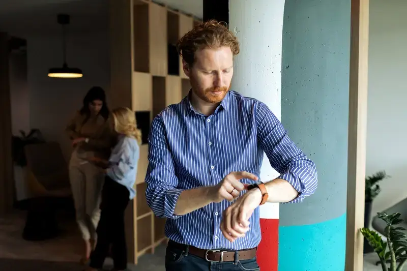 how-long-does-it-take-to-build-a-mobile-app-using-vibe-coding