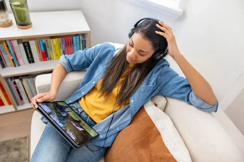 what-features-should-my-entertainment-app-have-to-compete-with-netflix